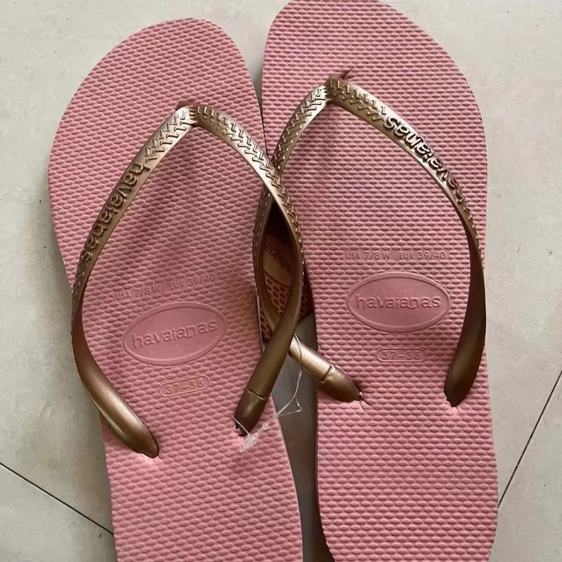 2024 NUEVA SUMERAURA OUTERA Mujeres Flip Flip Flip Havana Brasil Beach Slippers
