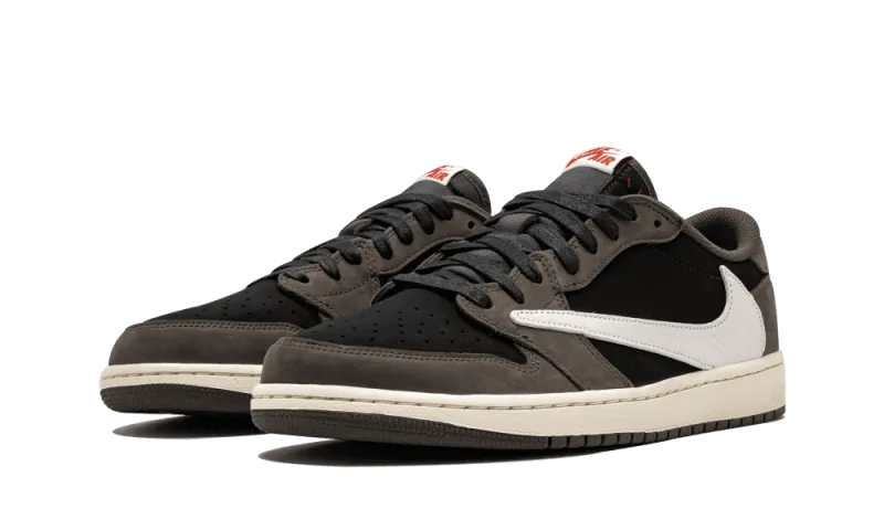 Air Jordan 1 Retro Low Travis Scott