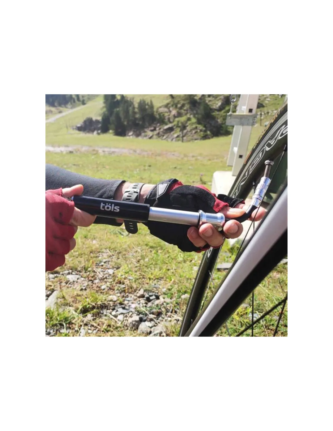Bombín de ciclismo Töls Aina Hand Pro Black
