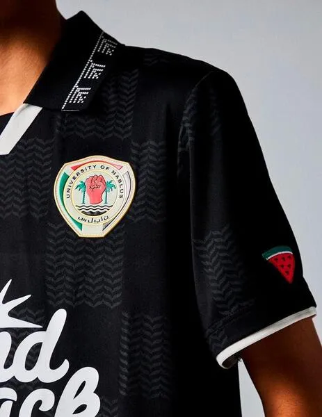 CAMISETA GRIMEY NABLUS LAND BACK  BLACK
