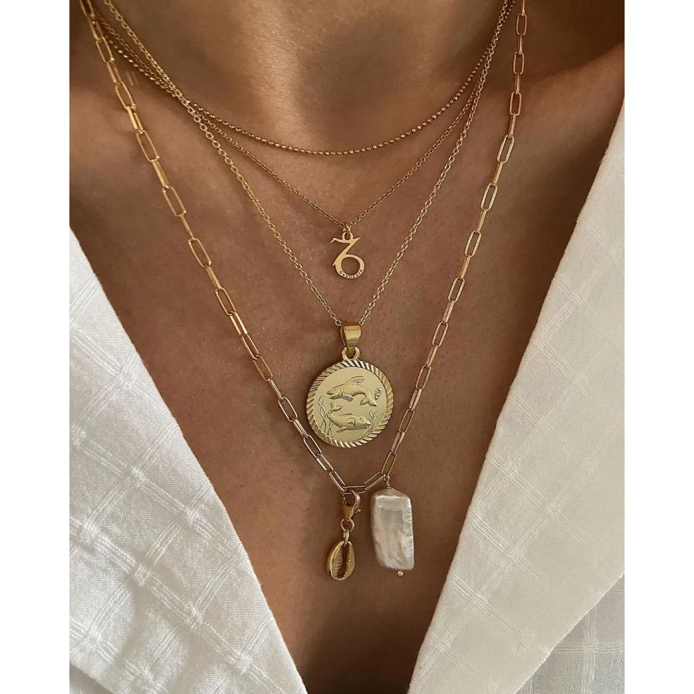 Collar Ari Oro