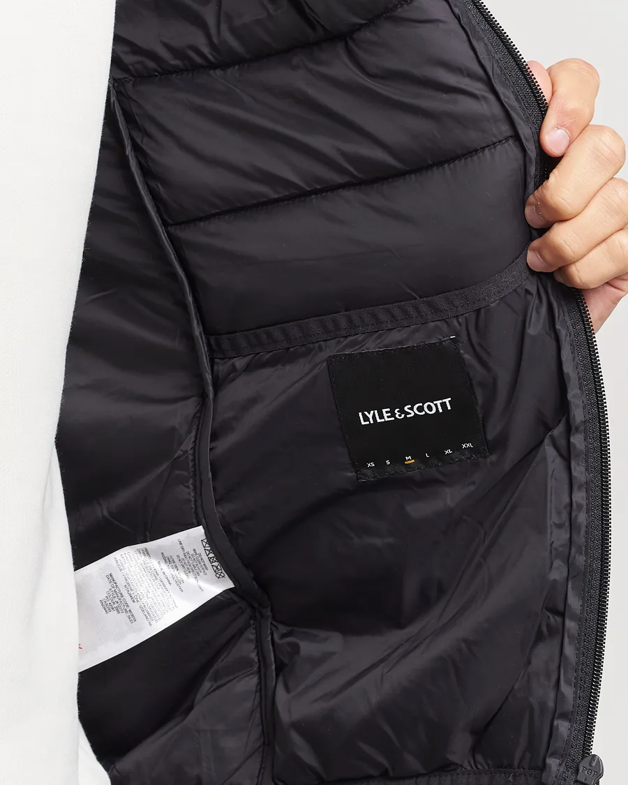 Lyle & Scott Wadded Gilet Jet Black