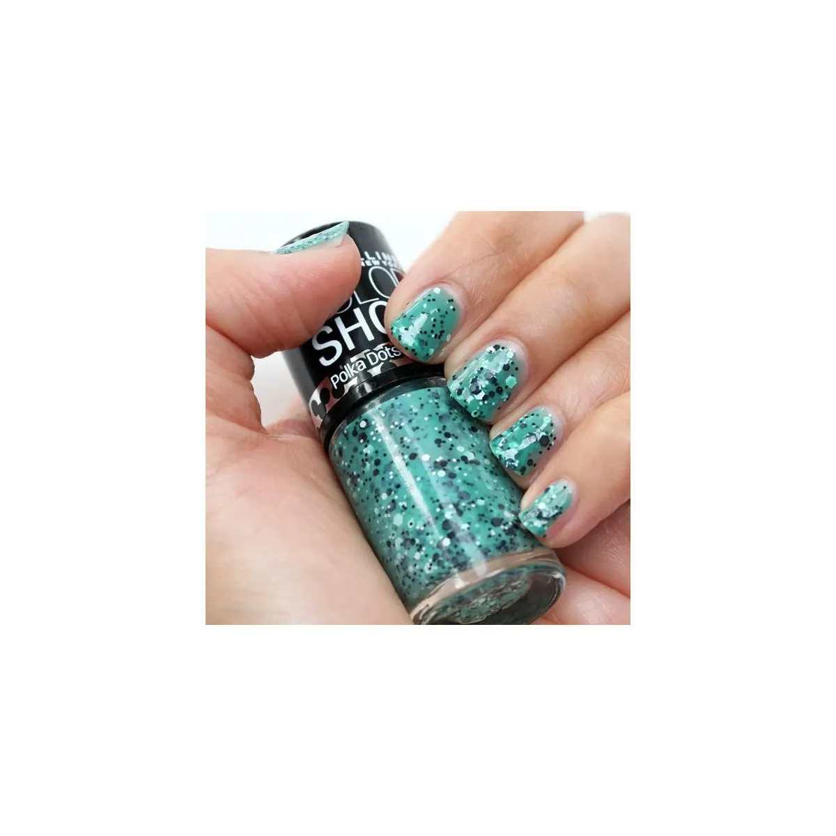 NAIL POLISH COLORSHOW POLKA DOTS  200  200