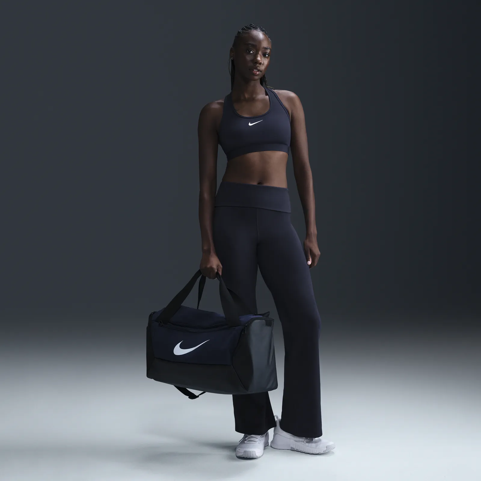 NIKE HIGHWAISTED TROUSERS