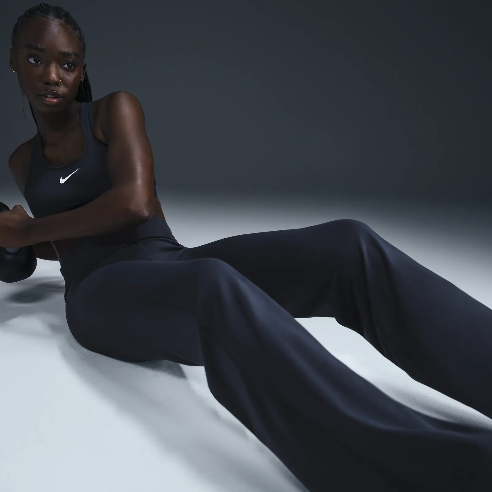 NIKE HIGHWAISTED TROUSERS