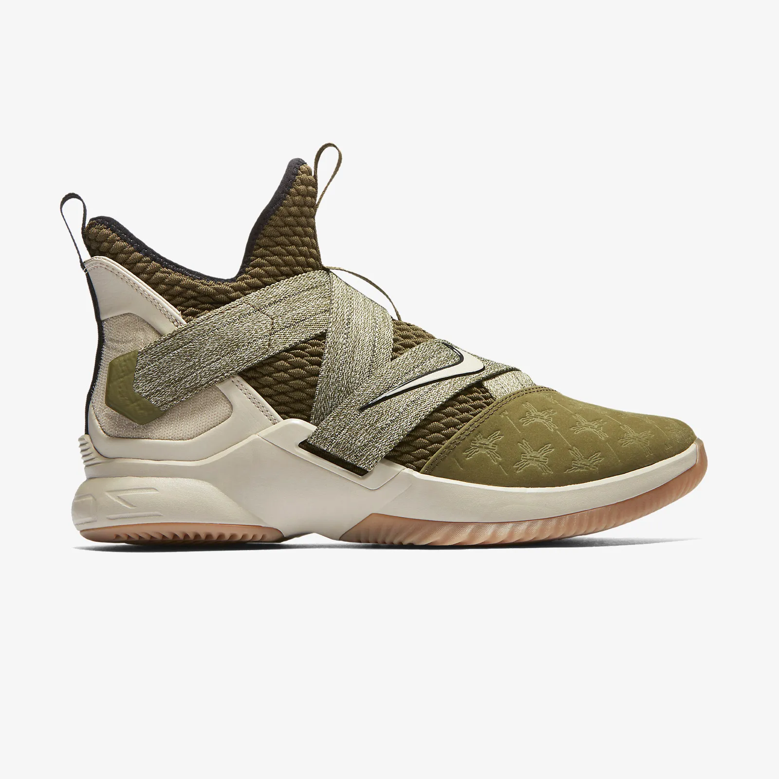 Nike LeBron Soldier 12 