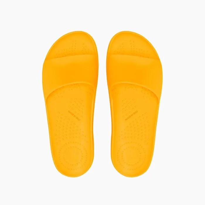 O slippers cedro