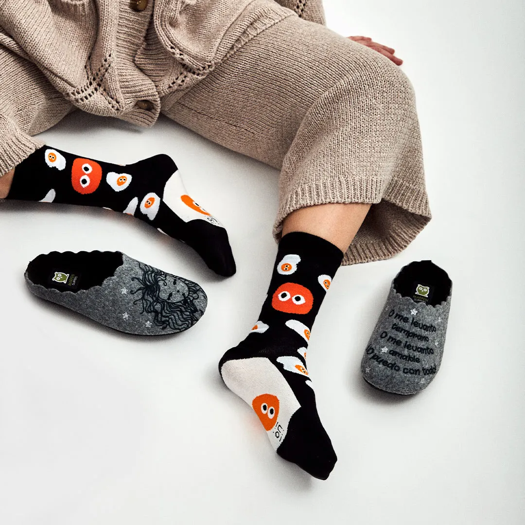 Pack Calcetín Molas un huevo + Slippers Wake Up (mujer)