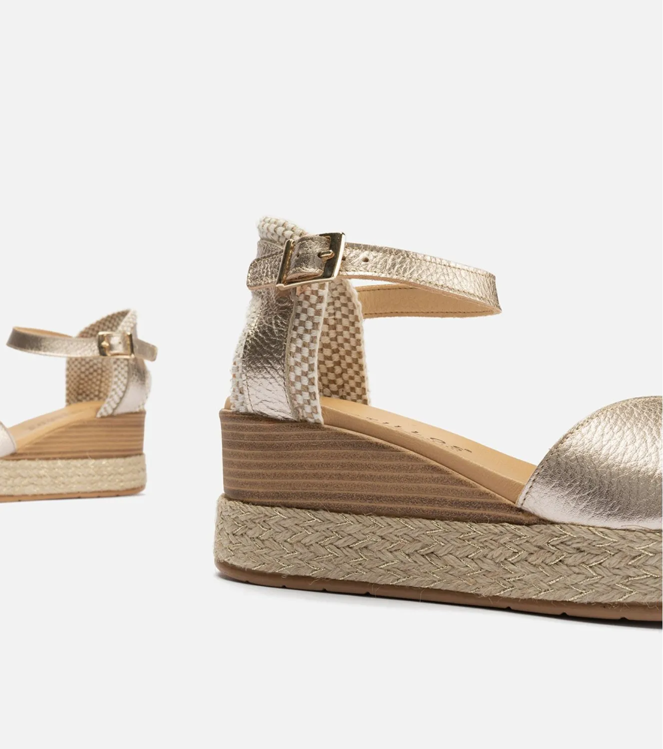 Sandalia Pitillos 5521 Oro