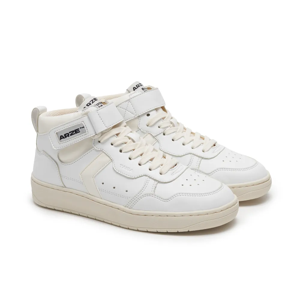 TAIGA HI WHITE