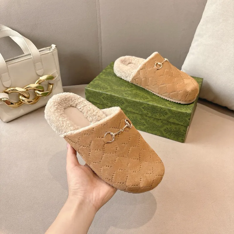 ZAPATOS DE DISEñADOR MULE MULE FASHION FASHION MUJERES SLIPPER LUXURY LEAMED LEED WOOL MEN CANVAS BAOTOU SLIPPERS TAMAñO 3546