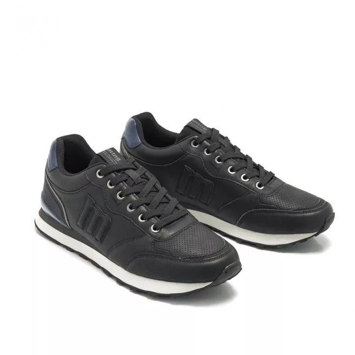 Zapatos sport Mustang de color negro modelo land