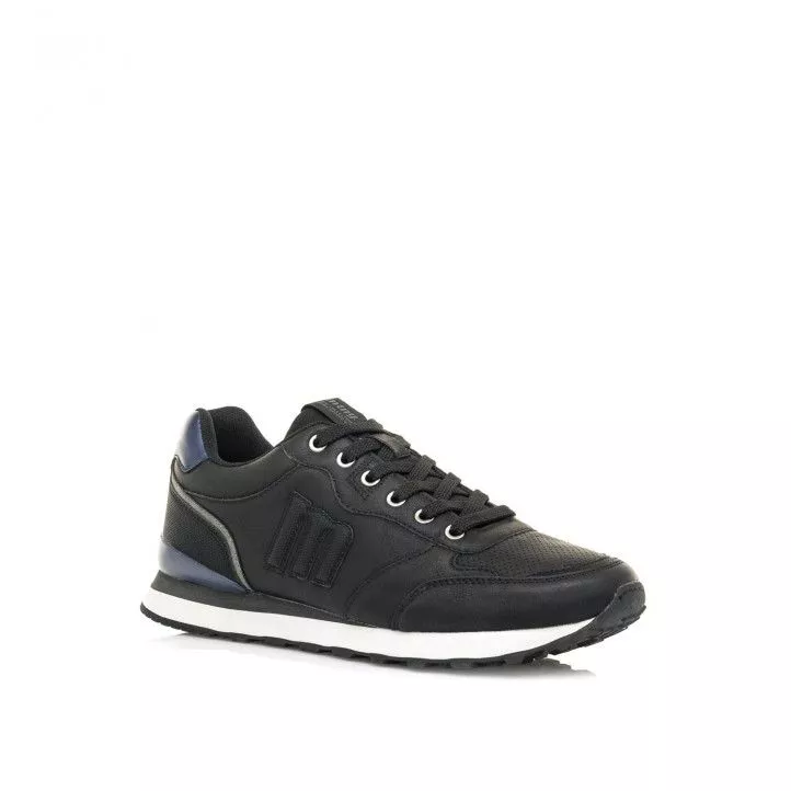 Zapatos sport Mustang de color negro modelo land